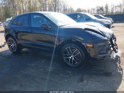 PORSCHE MACAN 2025