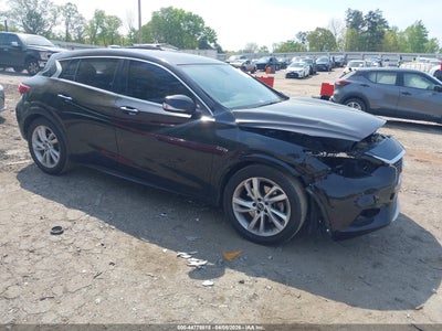 INFINITI QX30 2018
