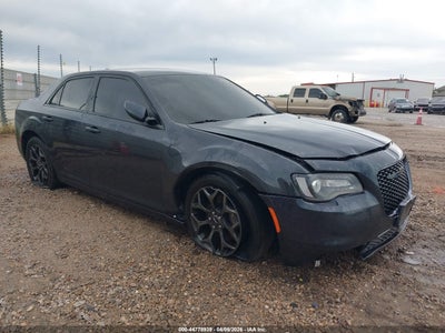 CHRYSLER 300 2018