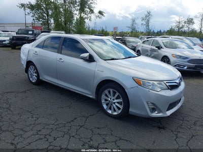 TOYOTA CAMRY HYBRID 2012