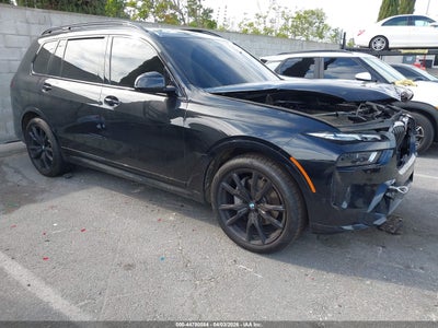 BMW X7 2025