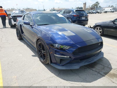 FORD MUSTANG 2019