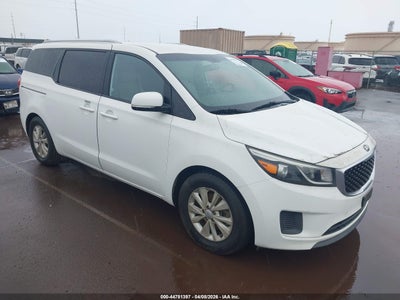 KIA SEDONA 2016