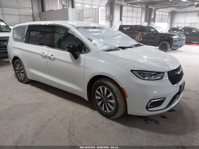 CHRYSLER PACIFICA HYBRID 2024