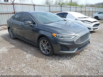 FORD FUSION 2019