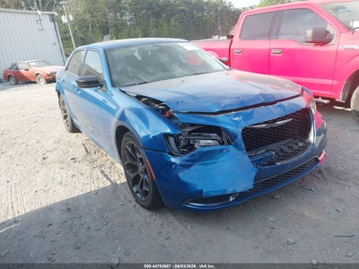 CHRYSLER 300 2020