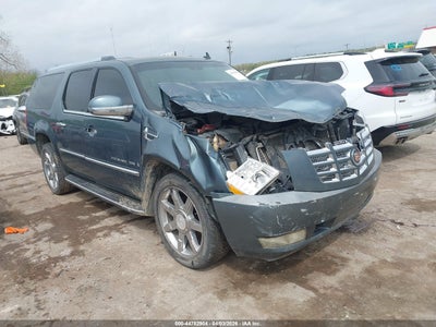CADILLAC ESCALADE ESV 2008
