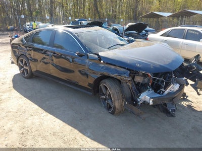 HONDA ACCORD HYBRID 2025