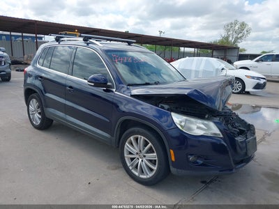 VOLKSWAGEN TIGUAN 2011