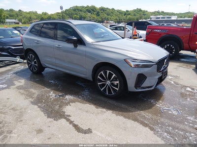 VOLVO XC60 2025