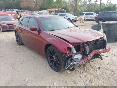CHRYSLER 300 2019