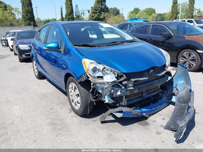 TOYOTA PRIUS C 2013