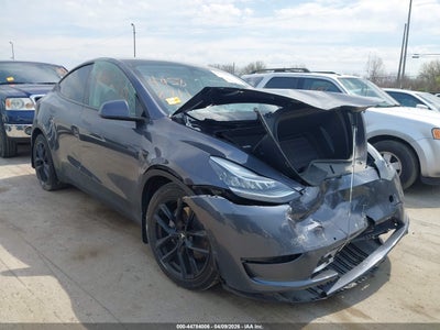 TESLA MODEL Y 2022