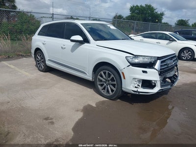 AUDI Q7 2017