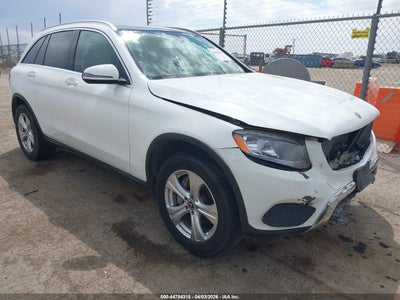 MERCEDES-BENZ GLC 300 2017