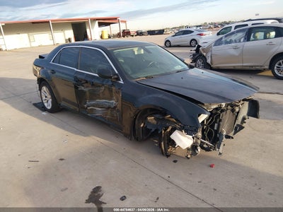 CHRYSLER 300 2017