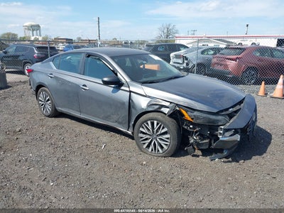 NISSAN ALTIMA 2024