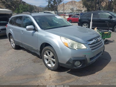 SUBARU OUTBACK 2014