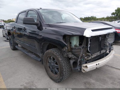 TOYOTA TUNDRA 2017