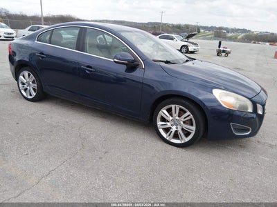 VOLVO S60 2012