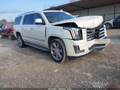 CADILLAC ESCALADE ESV 2015