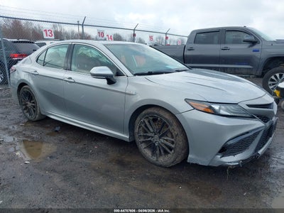 TOYOTA CAMRY 2021