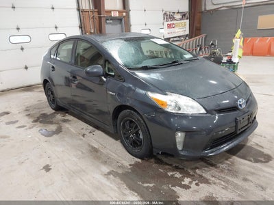 TOYOTA PRIUS 2014