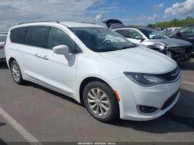 CHRYSLER PACIFICA 2017