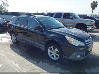 SUBARU OUTBACK 2014