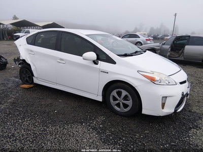TOYOTA PRIUS 2014