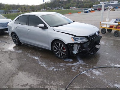 VOLKSWAGEN JETTA 2013