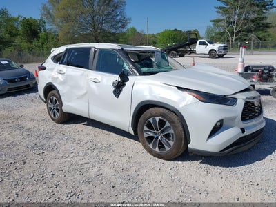 TOYOTA HIGHLANDER 2024