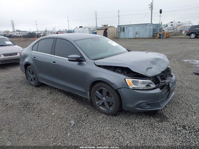 VOLKSWAGEN JETTA 2011