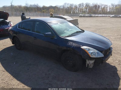 NISSAN ALTIMA 2010