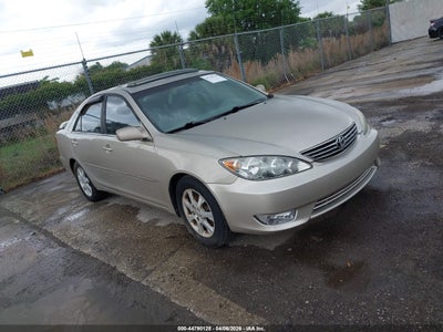 TOYOTA CAMRY 2006