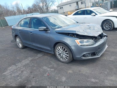 VOLKSWAGEN JETTA 2011