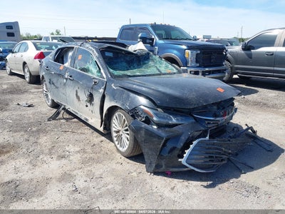 TOYOTA AVALON HYBRID 2019