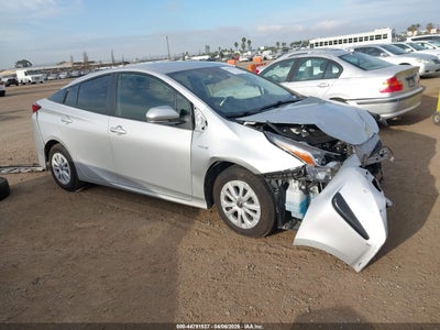 TOYOTA PRIUS 2022