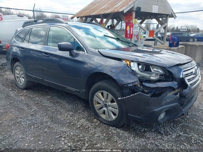 SUBARU OUTBACK 2015
