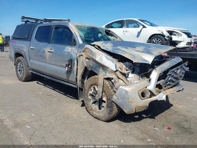 TOYOTA TACOMA 2021