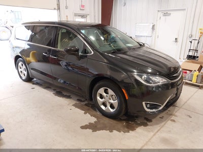 CHRYSLER PACIFICA HYBRID 2018