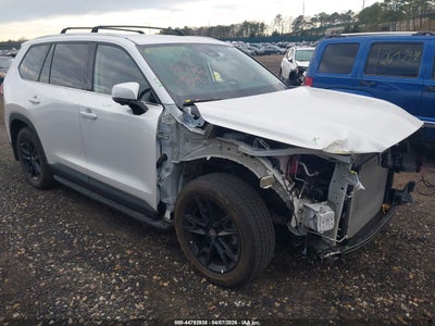 TOYOTA GRAND HIGHLANDER 2024