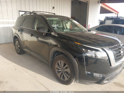 NISSAN PATHFINDER 2025