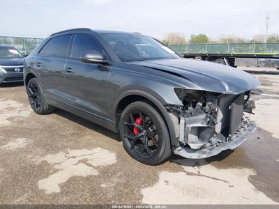 AUDI Q8 2019