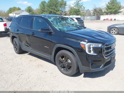 GMC TERRAIN 2024