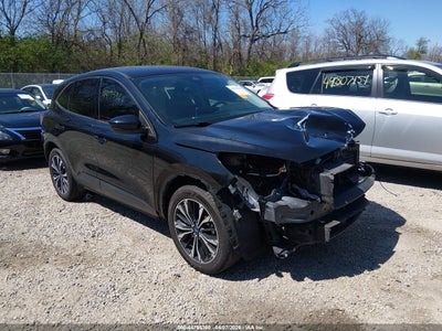 FORD ESCAPE 2021