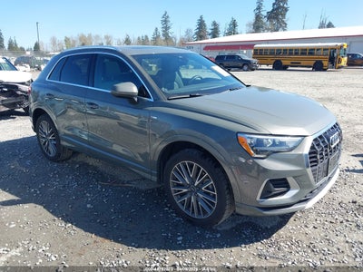 AUDI Q3 2021
