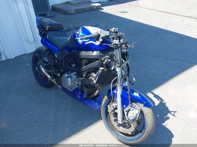 SUZUKI SV650 2005