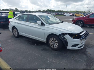 VOLKSWAGEN JETTA 2019