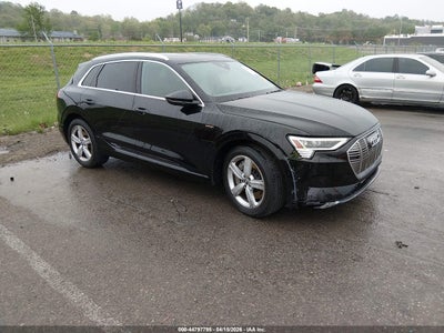 AUDI E-TRON 2019